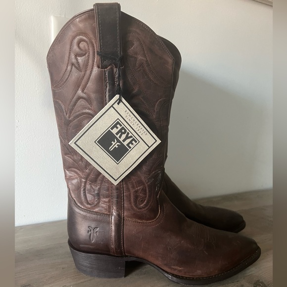 Frye Billy Pull On Boots Western Cowboy New 9D - Picture 1 of 9